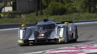 Audi R18 TDI gets a carbon fiber paint job